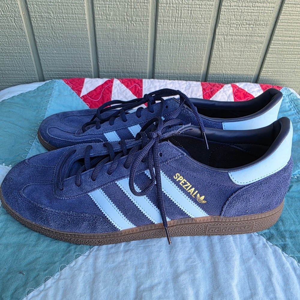Adidas Handball Spezial Mens 13 Navy Blue Suede Gum Sole Sneakers